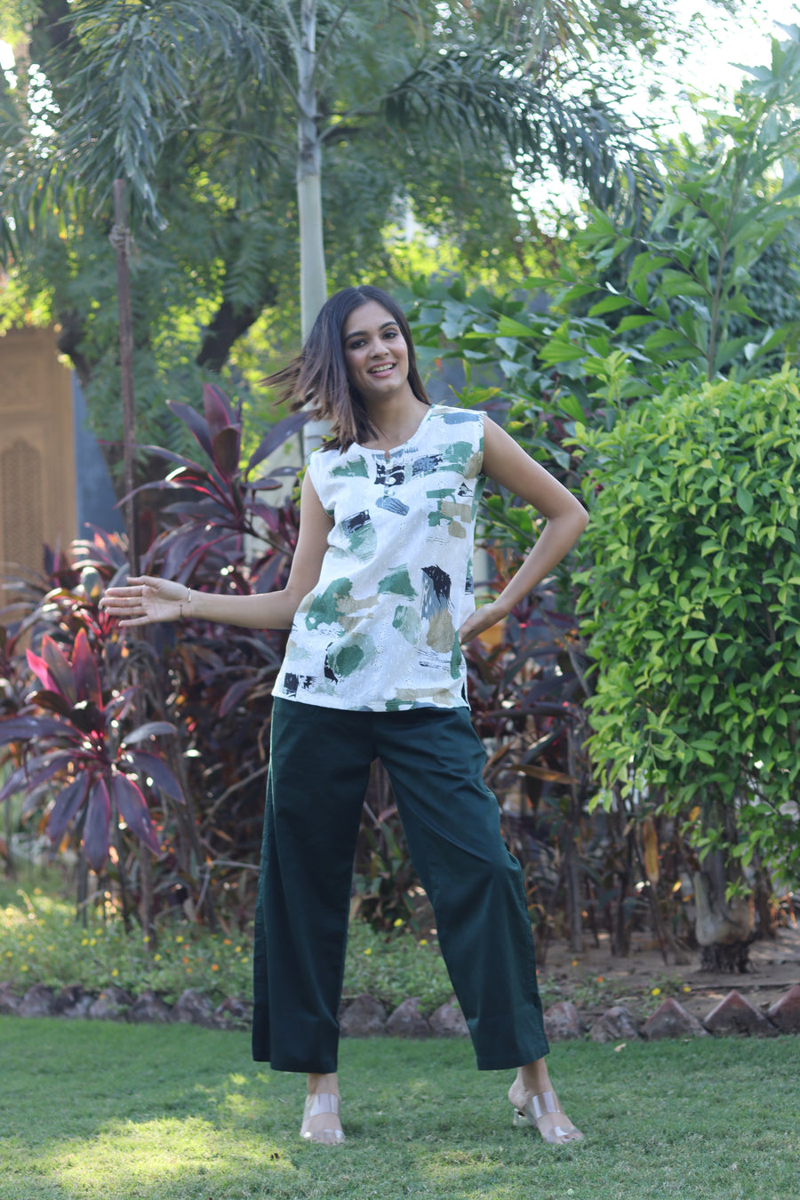 Senorita Black & green 100% Cotton Printed Co-Ord Set, Sleeve less